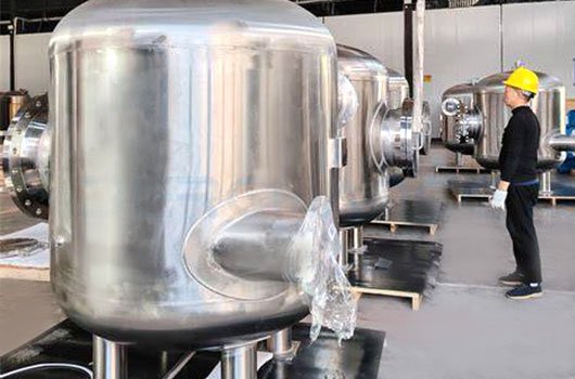 Liquid Cooling Buffer Tank