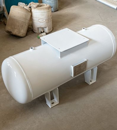 Dairy Processing - Oil-Free Reciprocating Compressor Package with 1,500 L Horizontal Air Receiver