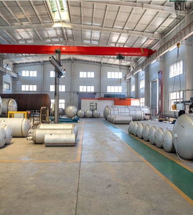 Fertilizer Production - Two-Stage Reciprocating Compressor with 2,000 L Vertical Air Receiver