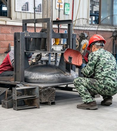 Tire Manufacturing - Two‑Stage Oil‑Free Rotary Screw with 2,000 L Horizontal Air Receiver