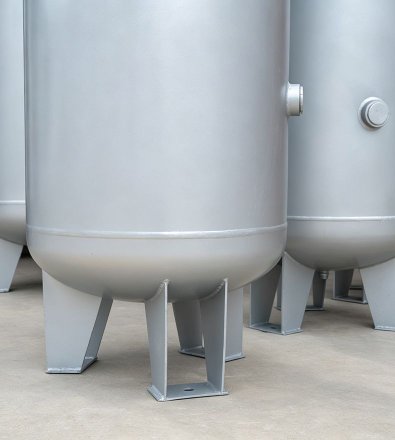 Semiconductor Utility - Redundant Duty/Standby Screw Package with 8500 L Vertical Air Receiver