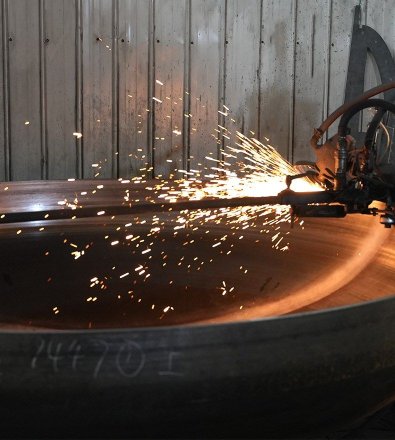 Plastic Injection Molding - Water‑Injected Oil‑Free Rotary Screw with 3,000 L Horizontal Air Receiver
