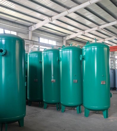 Glass Manufacturing - Redundant Duty/Standby Screw Package with 10,000 L Horizontal Air Receiver