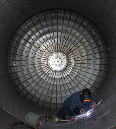 Mining Surface Plant - Two-Stage Oil-Injected Rotary Screw with 2,500 L Horizontal Air Receiver
