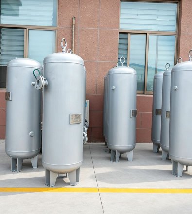 Semiconductor Utility - VSD Oil‑Injected Rotary Screw with 4200 L Vertical Air Receiver