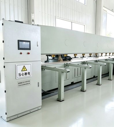 Plastic Injection Molding - Integrated Tank‑Mounted VSD Screw Package with 800 L Vertical Air Receiver