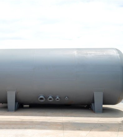  Pulp and Paper Mill - Sequenced Multi-Compressor Station with 5,000 L Vertical Air Receiver