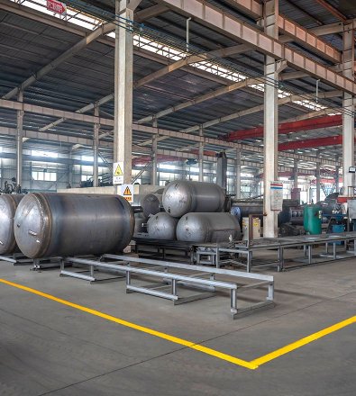 Railway Maintenance Depot - Two-Stage Reciprocating Compressor with 1,000 L Vertical Air Receiver