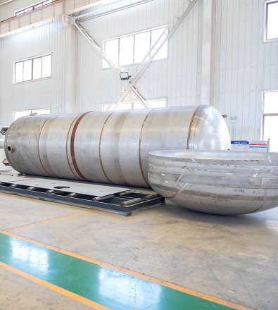 Wastewater Treatment - Sequenced Multi-Compressor Station with 6,000 L Vertical Air Receiver