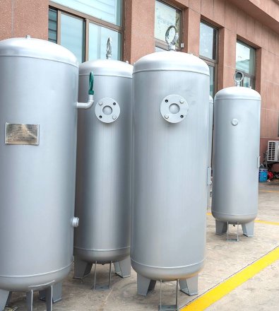 Shipyard Fabrication - Fixed-Speed Oil-Injected Rotary Screw with 8,000 L Vertical Air Receiver