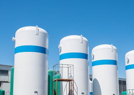  Xinglong advances commissioning of a 5,688 m² flexible custom workshop integrated with ERP+MES+IoT, expanding manufacturing capability for 200+ custom pressure-vessel specifications
