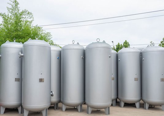 What Coolants Are Used in AI Data Center Liquid Cooling